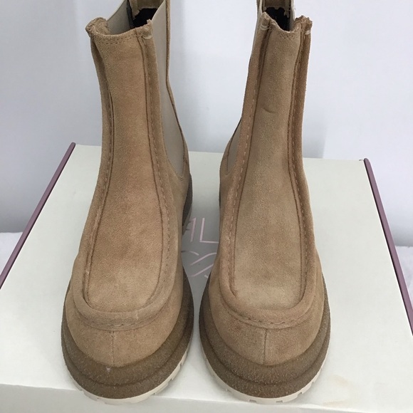 CALIA SAMIE Moc Toe Pull-On Style Suede Leather Boots NWT Tan Winter Size 7 - Picture 4 of 12